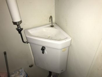 トイレ水漏れ修理